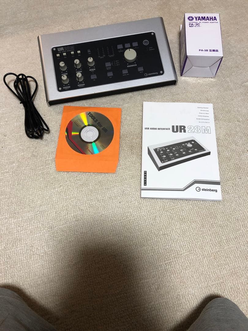 UR28M オーディオインターフェイス　Steinberg