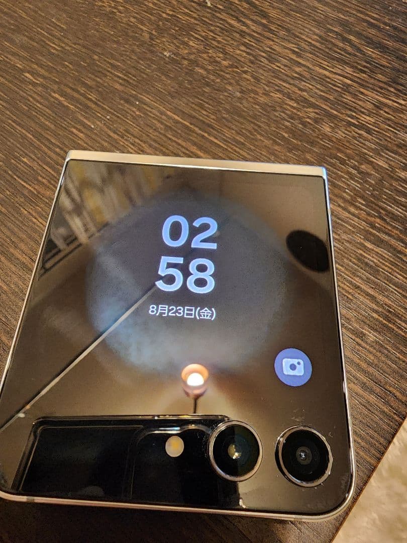 Galaxyzflip5 本体