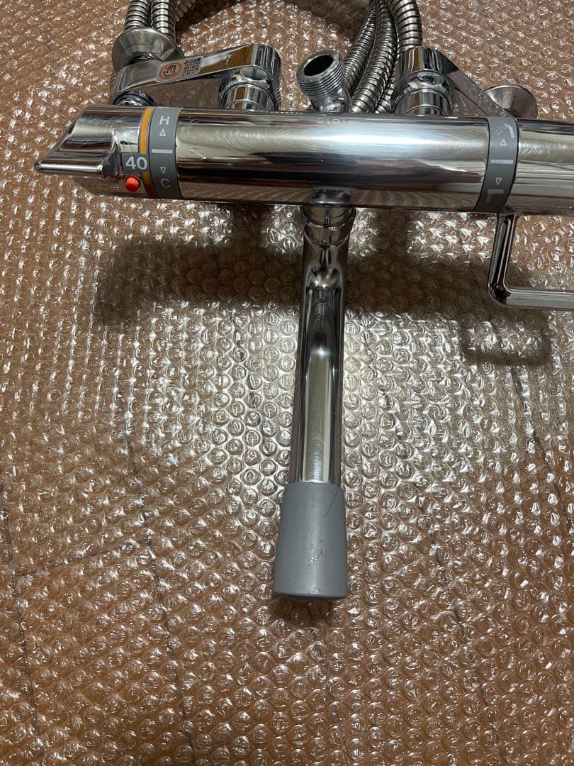 岩本 TOTO ∥ 壁付サーモスタット浴室用水栓TMG40CRXセット