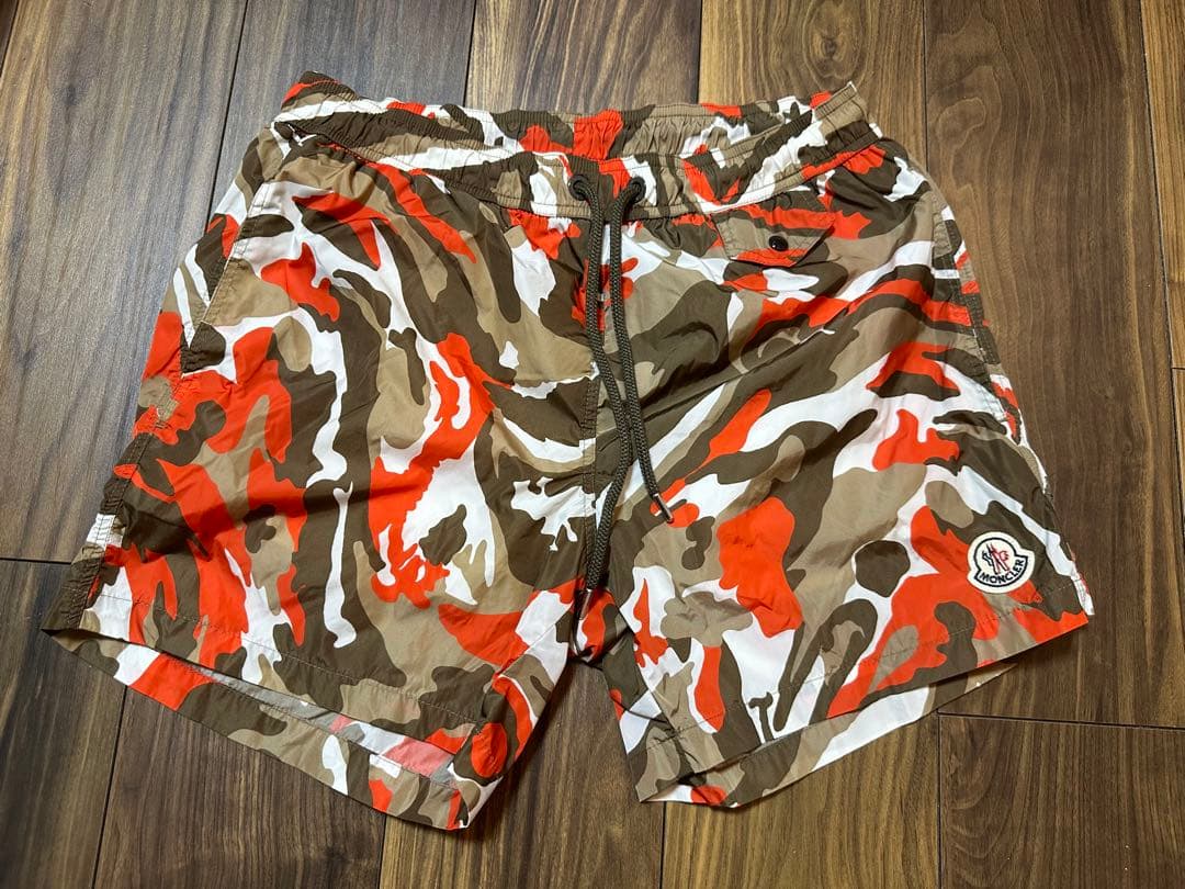 【美品】　MONCLER  モンクレール　スイムショーツ　水着