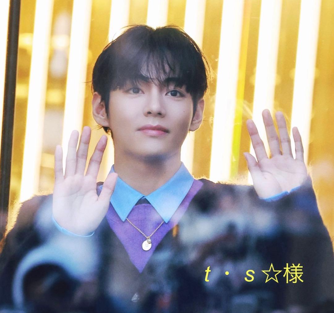 t ・ s ☆