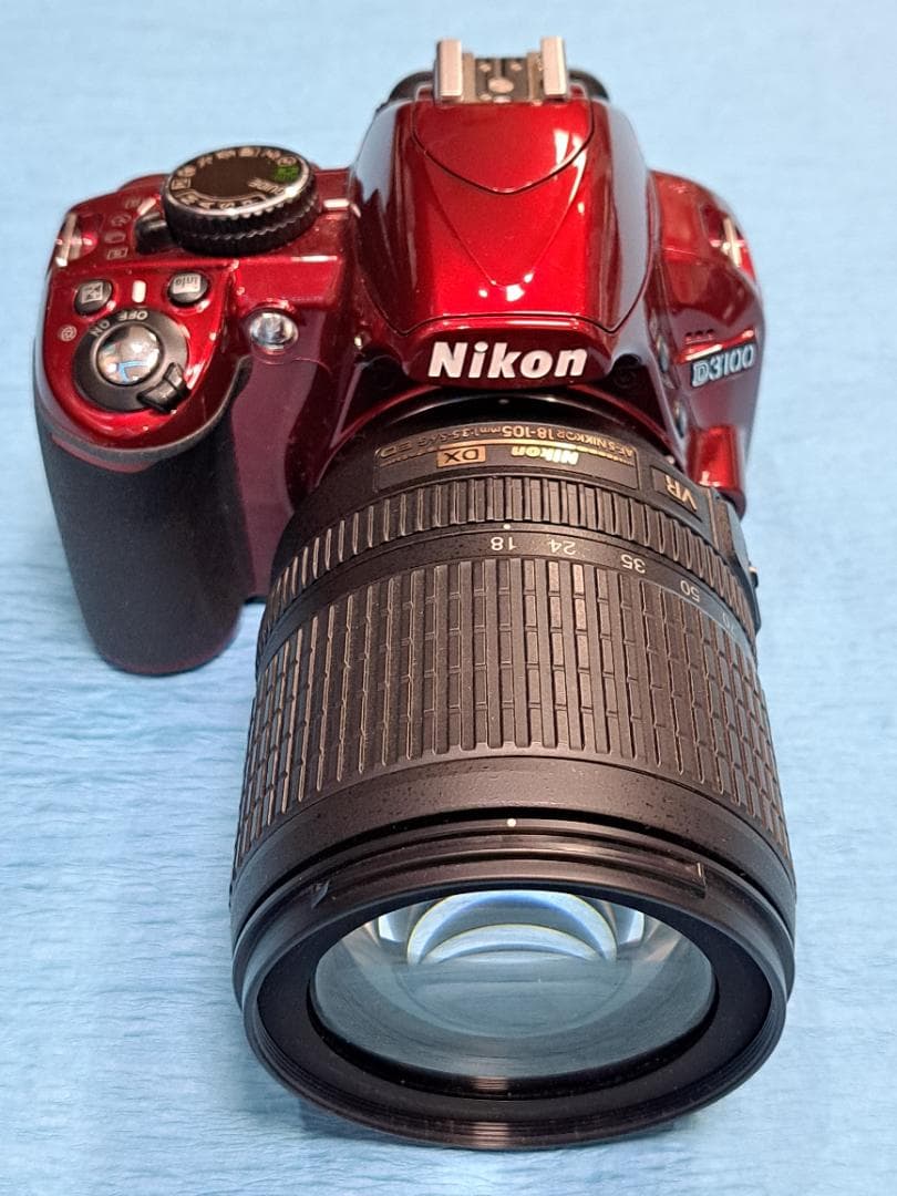 新春特別特価　Nikon D3100【大人気のメタリックRED】 ズームレンズ