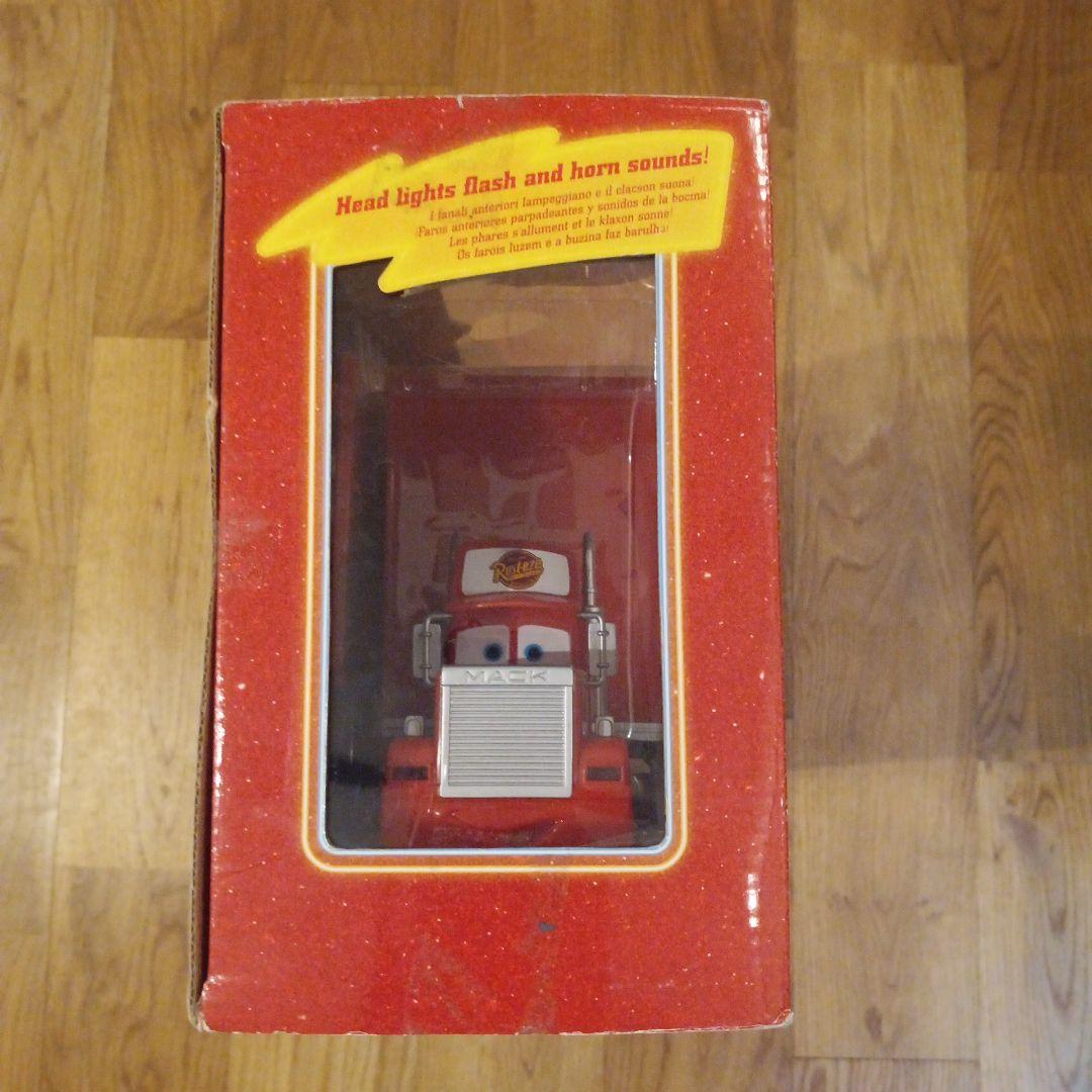 新品 初代マックトレーラー＆カーズ ミニカー15台セット ディズニーストア限定