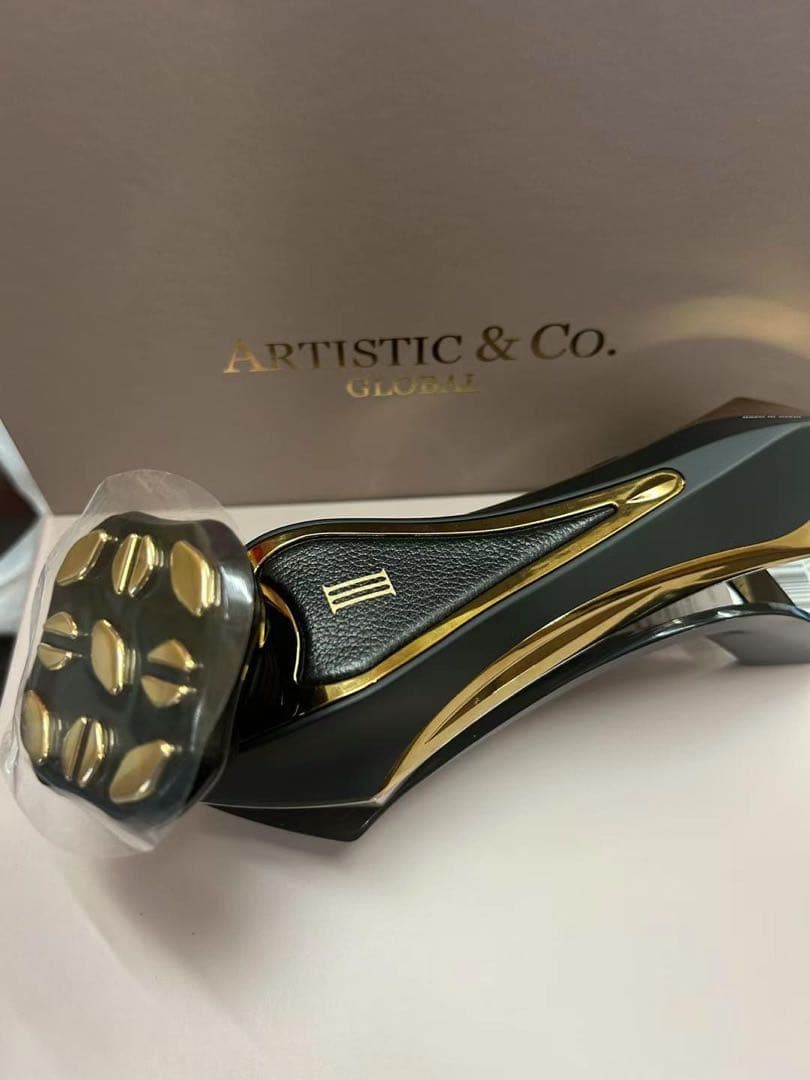 【新品・未開封】 ゼウススリー ARTISTIC&Co. ZeusIII