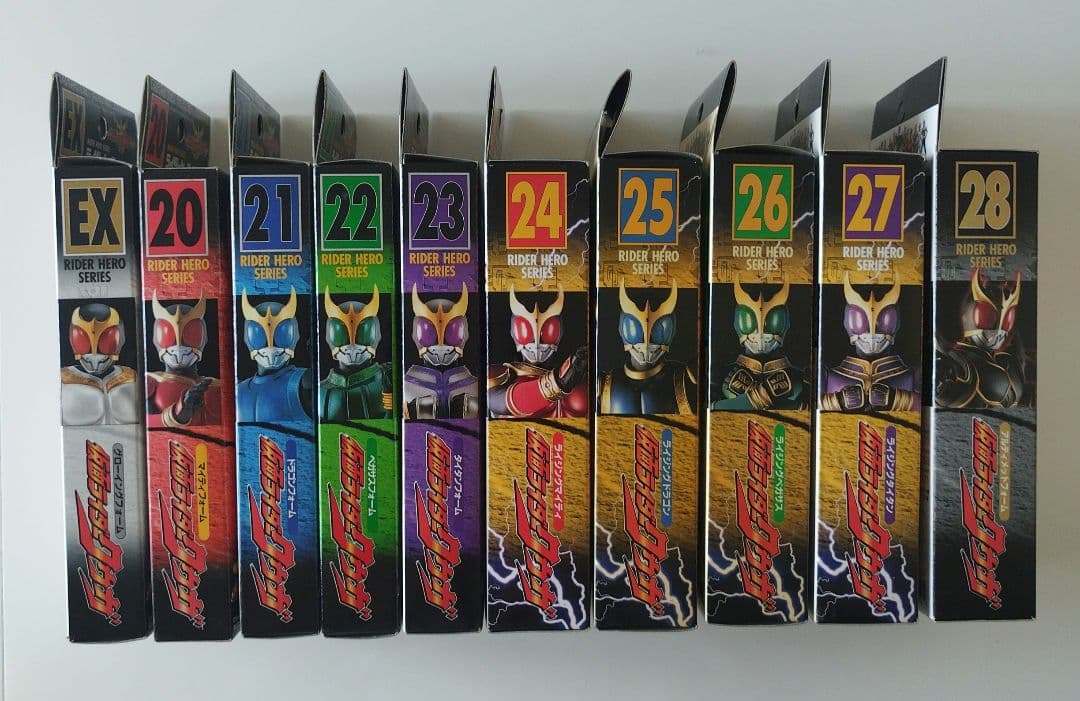 【新品未開封】ライダーヒーローシリーズ 仮面ライダークウガ