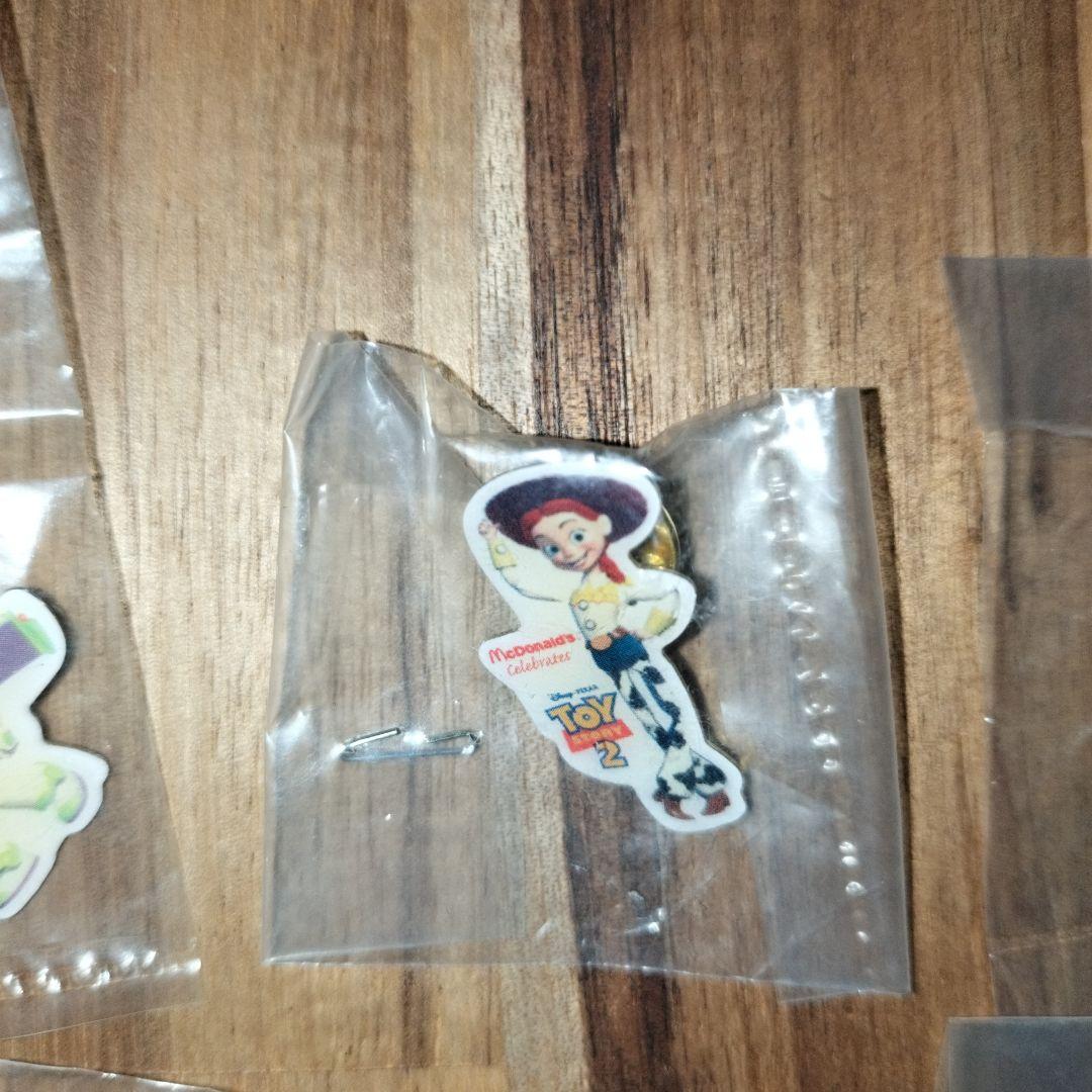 ピンバッジ PINS マクドナルド　トイストーリー ピンバッジ　激レア　1999