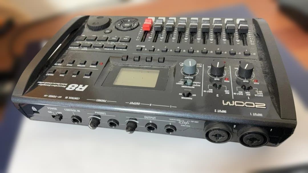 ZOOM R8 レコーダー・MTR説明書付き