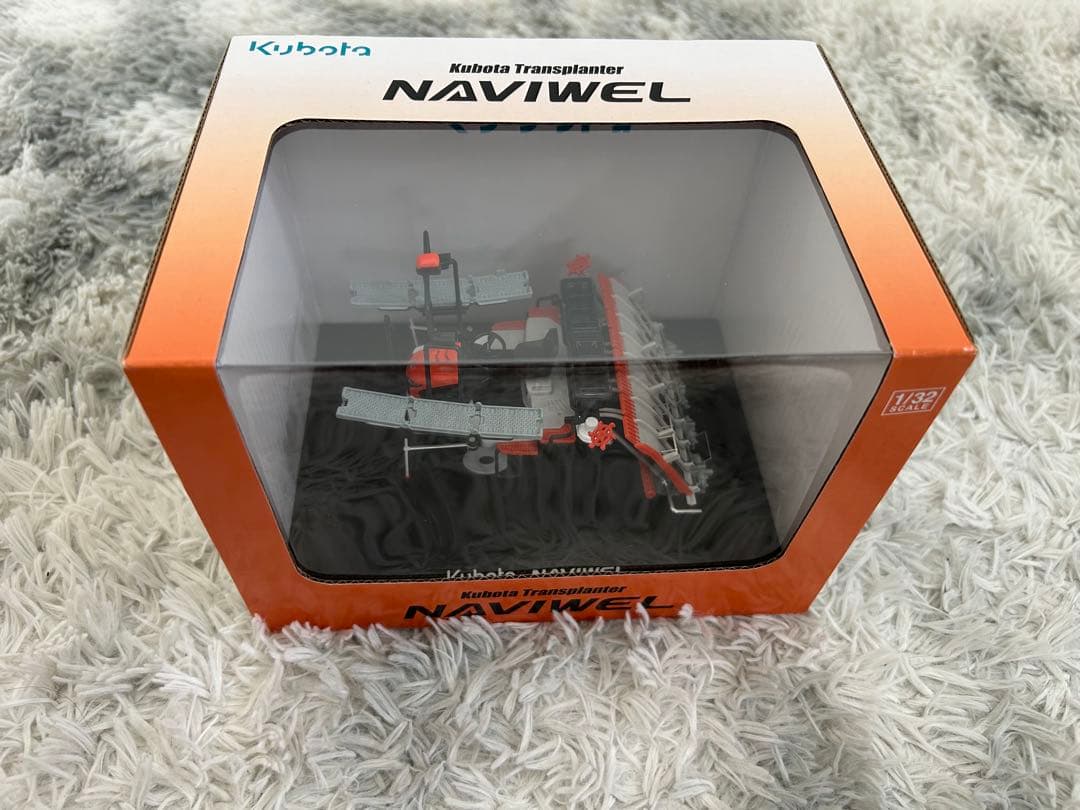 Kubota NAVIWEL トランスプランター ミニカー 1/32