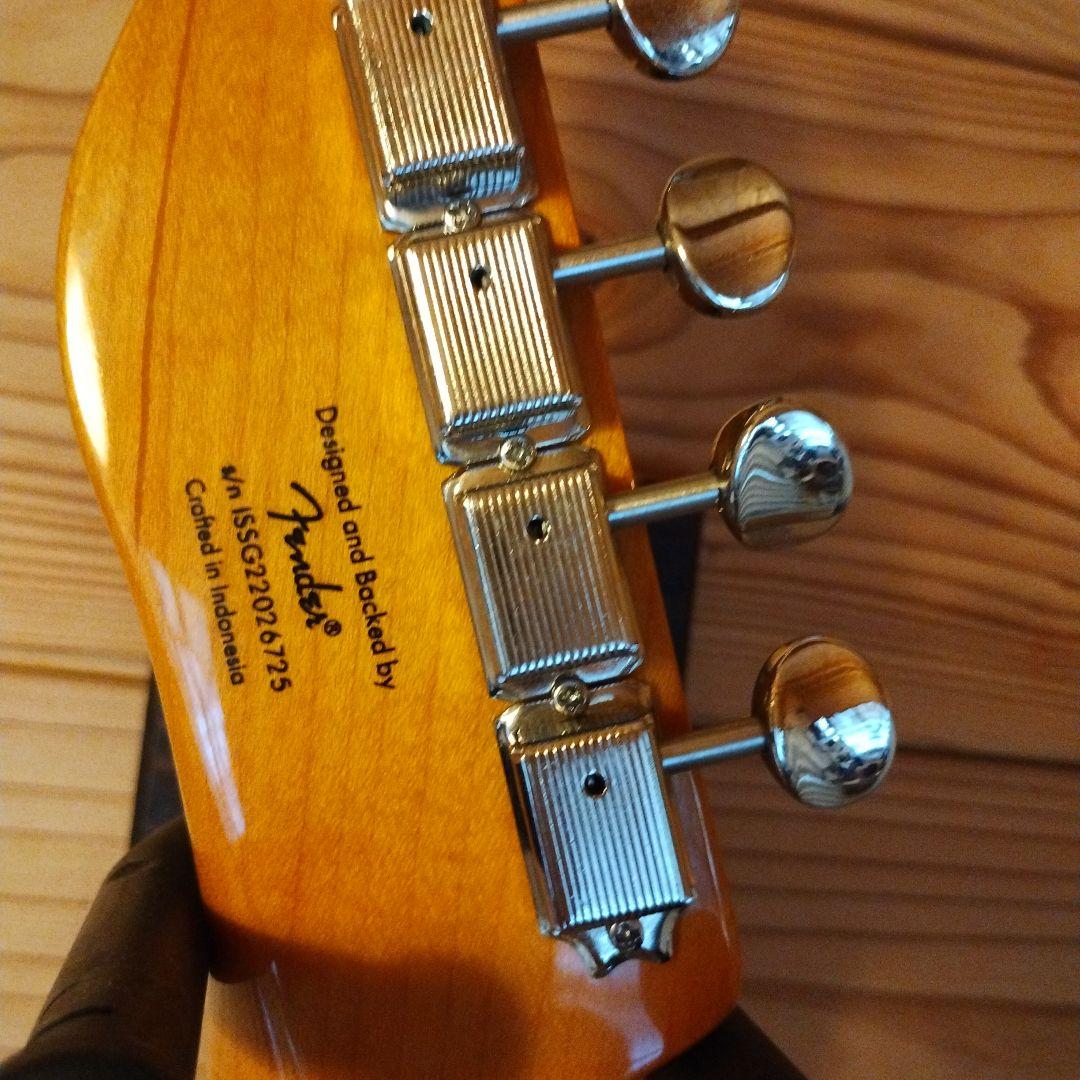 Squier ClassicVibeTelecasterシンライン ゴールド
