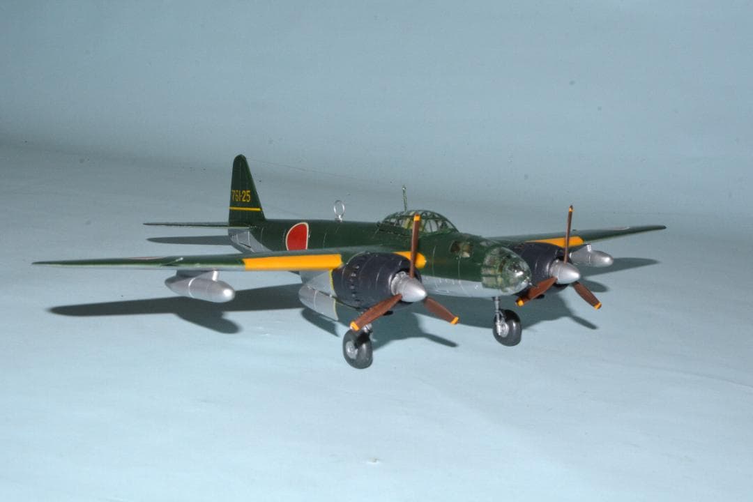 [完成品]1/72スケール　日本海軍　陸上爆撃機『銀河』11型