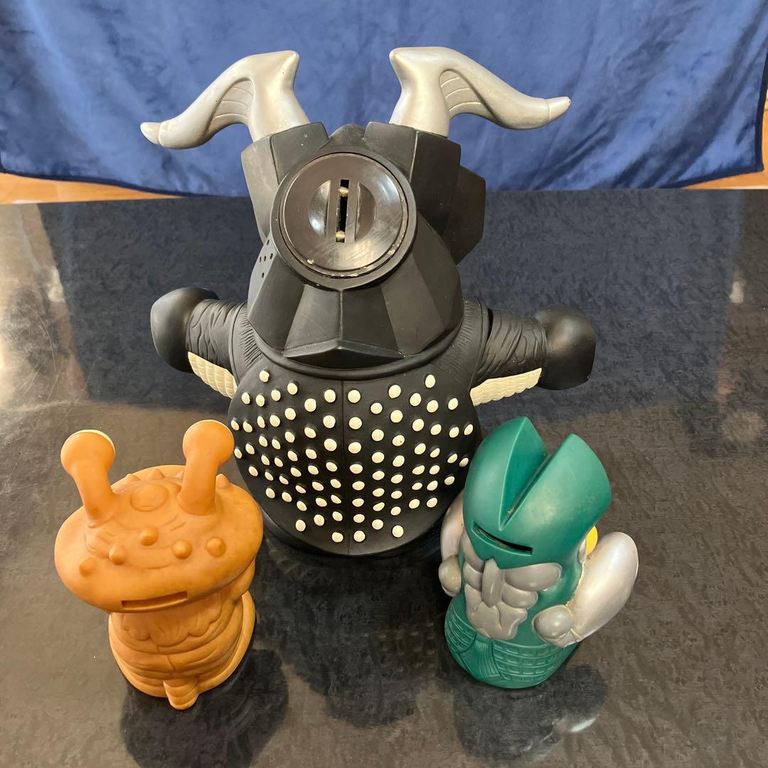 円谷プロ　ウルトラマン　怪獣　BANDAI ソフビ　フィギュア　他まとめ売り