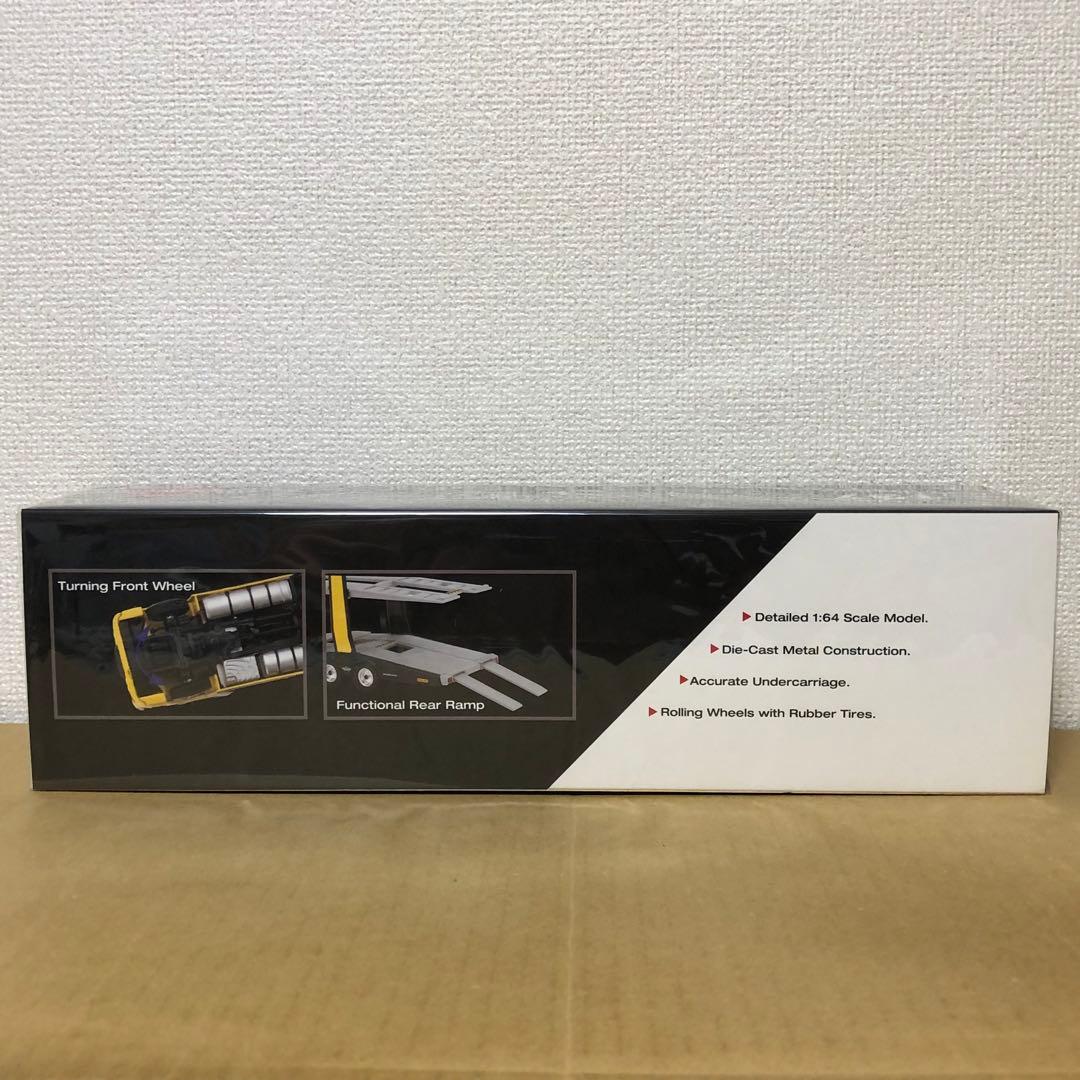 MINI GT　メルセデスベンツ アクトロス　イエロー w/ カー キャリアー