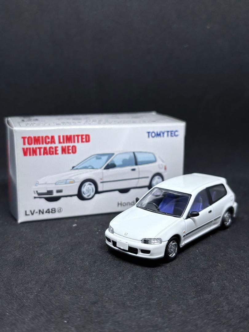 トミカリミテッドヴィンテージ LV-N48 ホンダ シビック SiR EG6 白