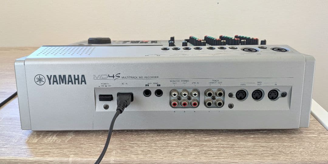 YAMAHA MD4S 【MDデータ2枚、専用キャリングケース付き】