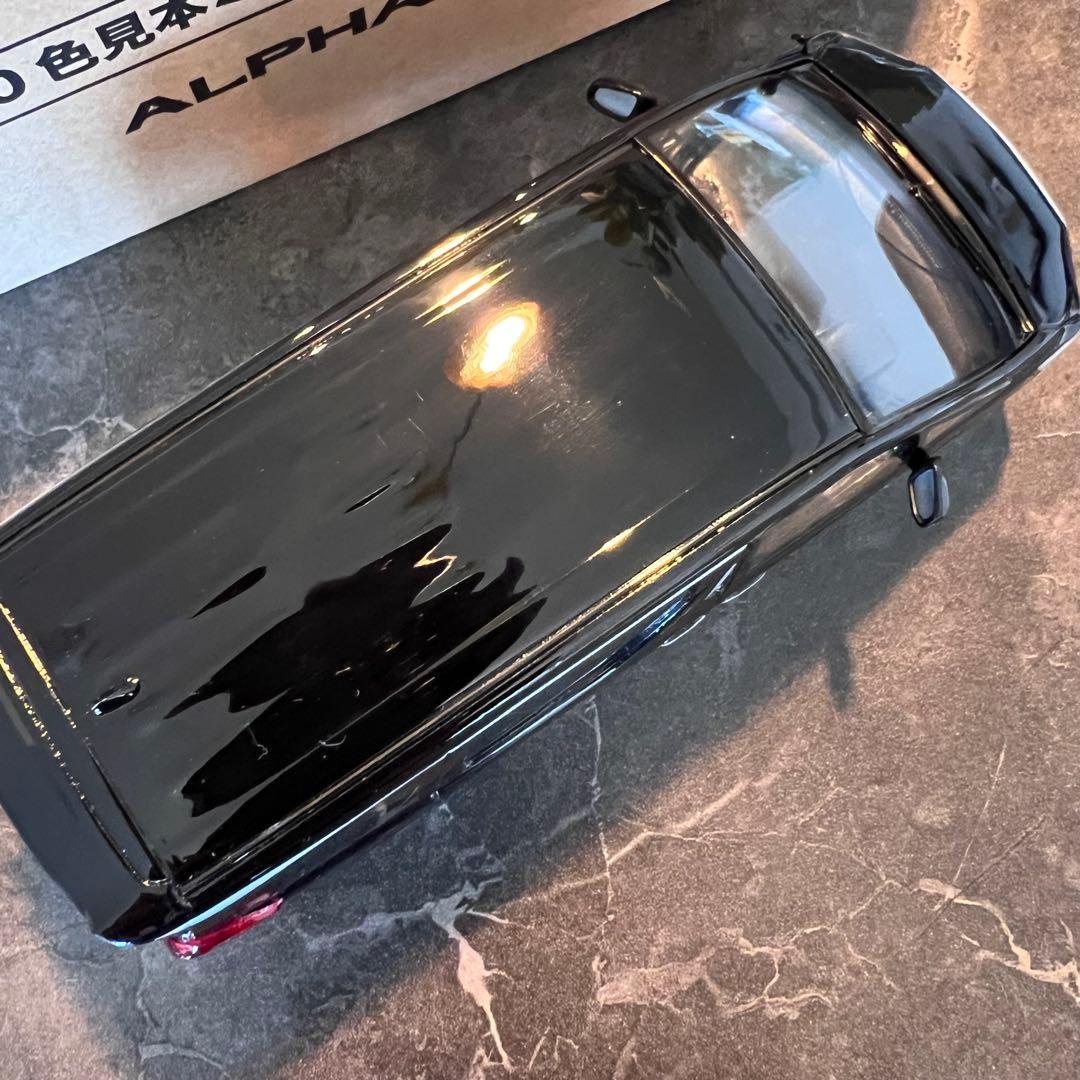 非売品　トヨタ ALPHARD 1/30 ミニカー 黒　ブラック　アルファード