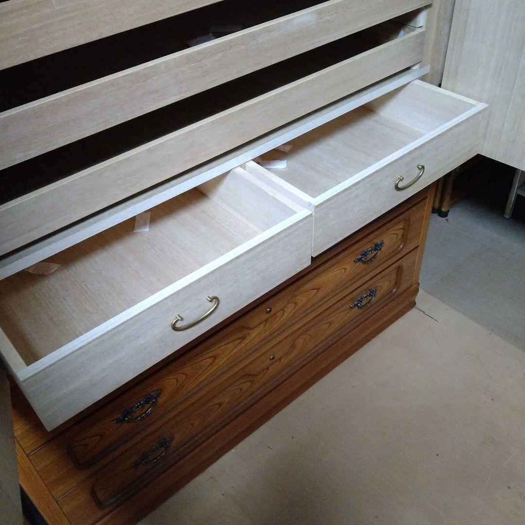 木目調キャビネット 引き出し付き（引取限定）