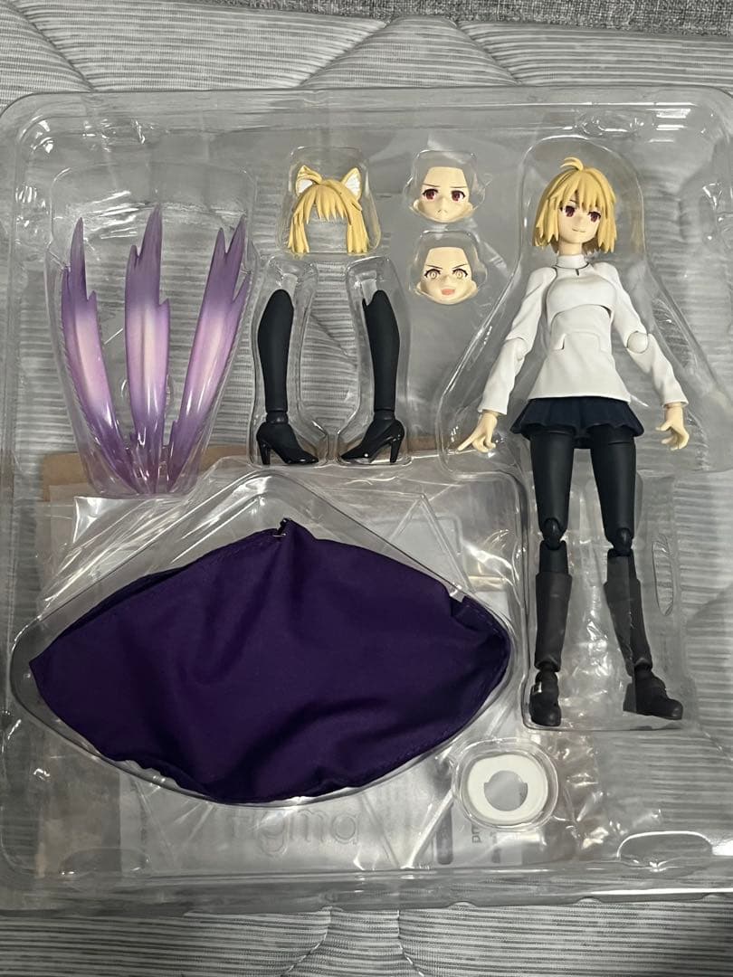 figma アルクェイド・ブリュンスタッド DX (特典)＆シエルDX(眼鏡付)