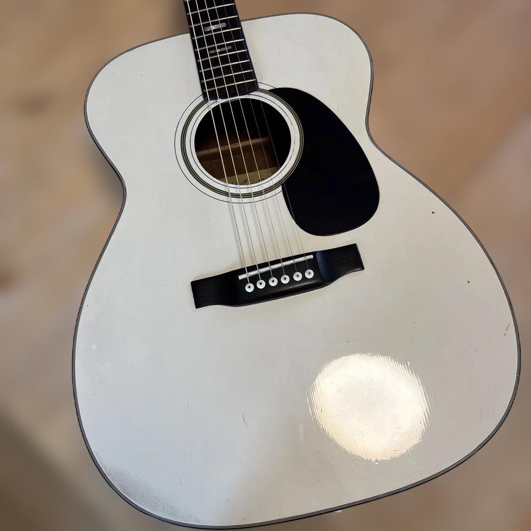 ジャパンビンテージK Countryギター 希少な白(ケース付き)