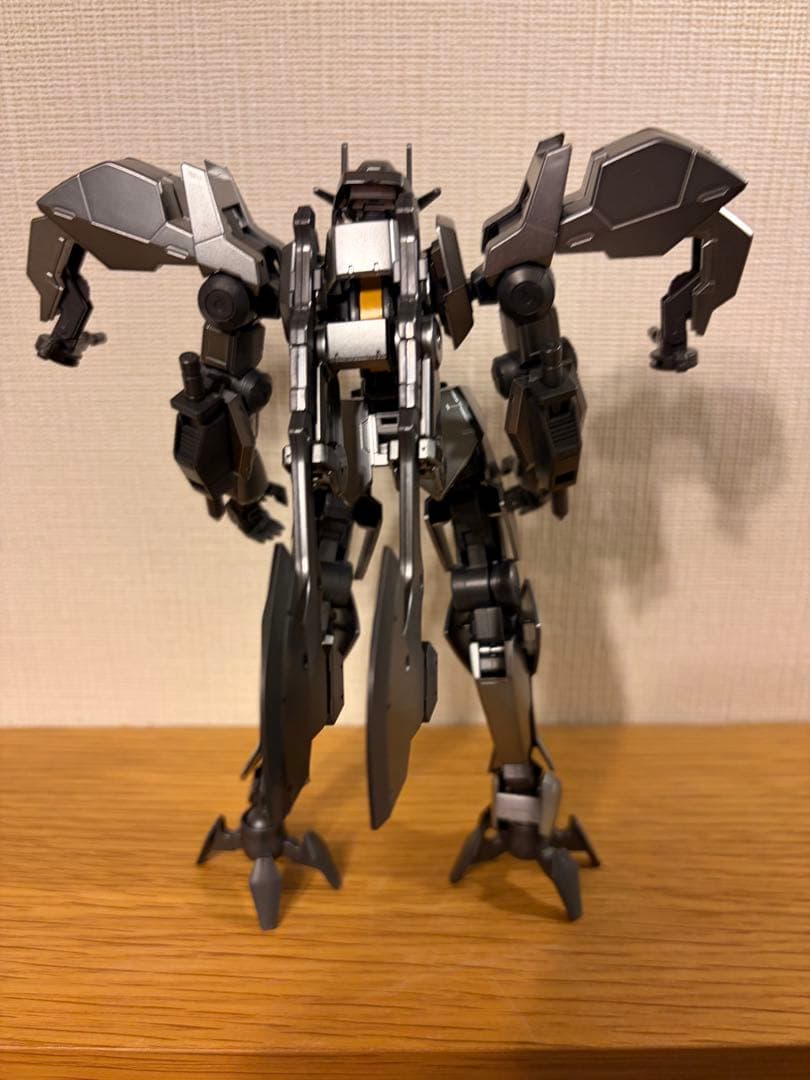 HG ガンプラ ガンダムバエル　グレイズアイン　ブラッドコーティング　セット