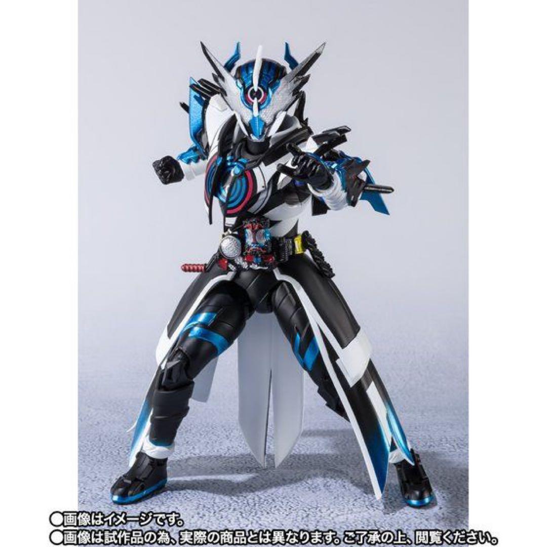 S.H.Figuarts 仮面ライダークローズエボル　　仮面ライダービルド