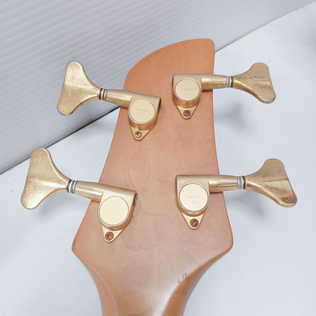 P493 フェルナンデス ベース