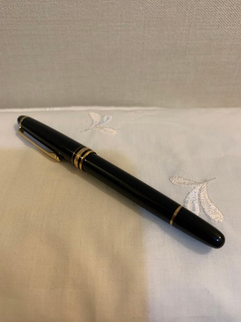 【MONTBLANC】　モンブラン　キャップ付きボールペン