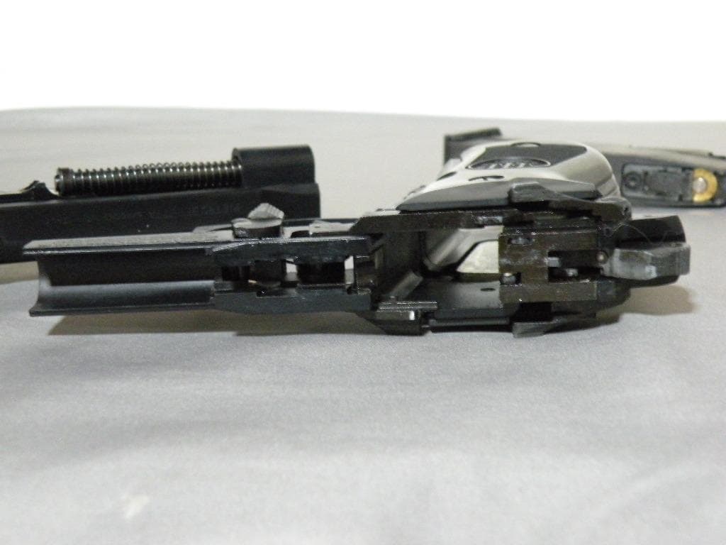 A*a様 ウエスタンアームズ ベレッタ M84F BB ブローバック WA M8