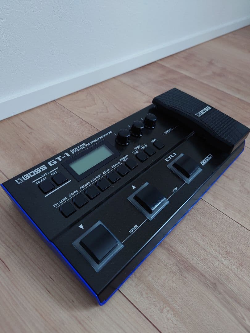BOSS GT-1 ギター　エフェクター