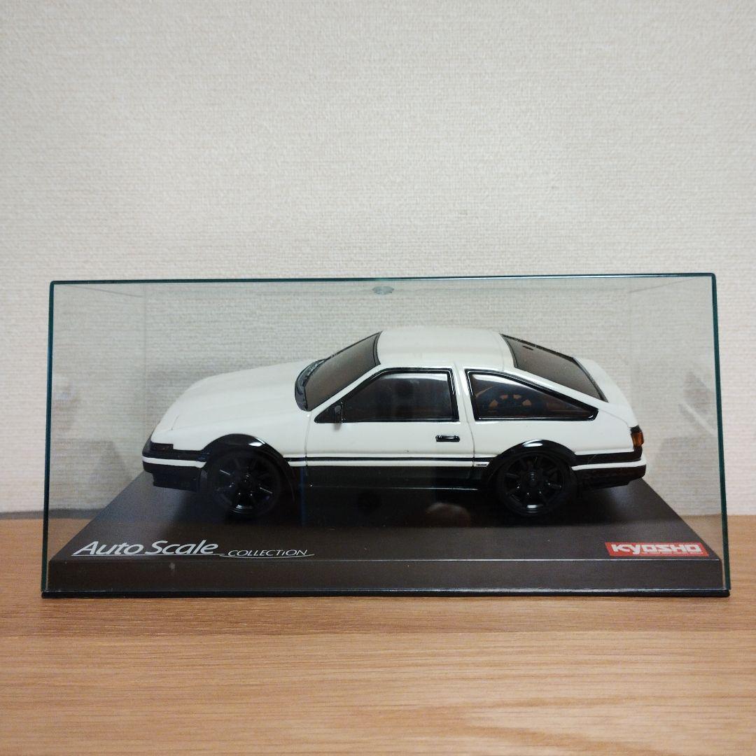 京商ミニッツ　ボディ　トヨタ トレノ AE86 ホワイト