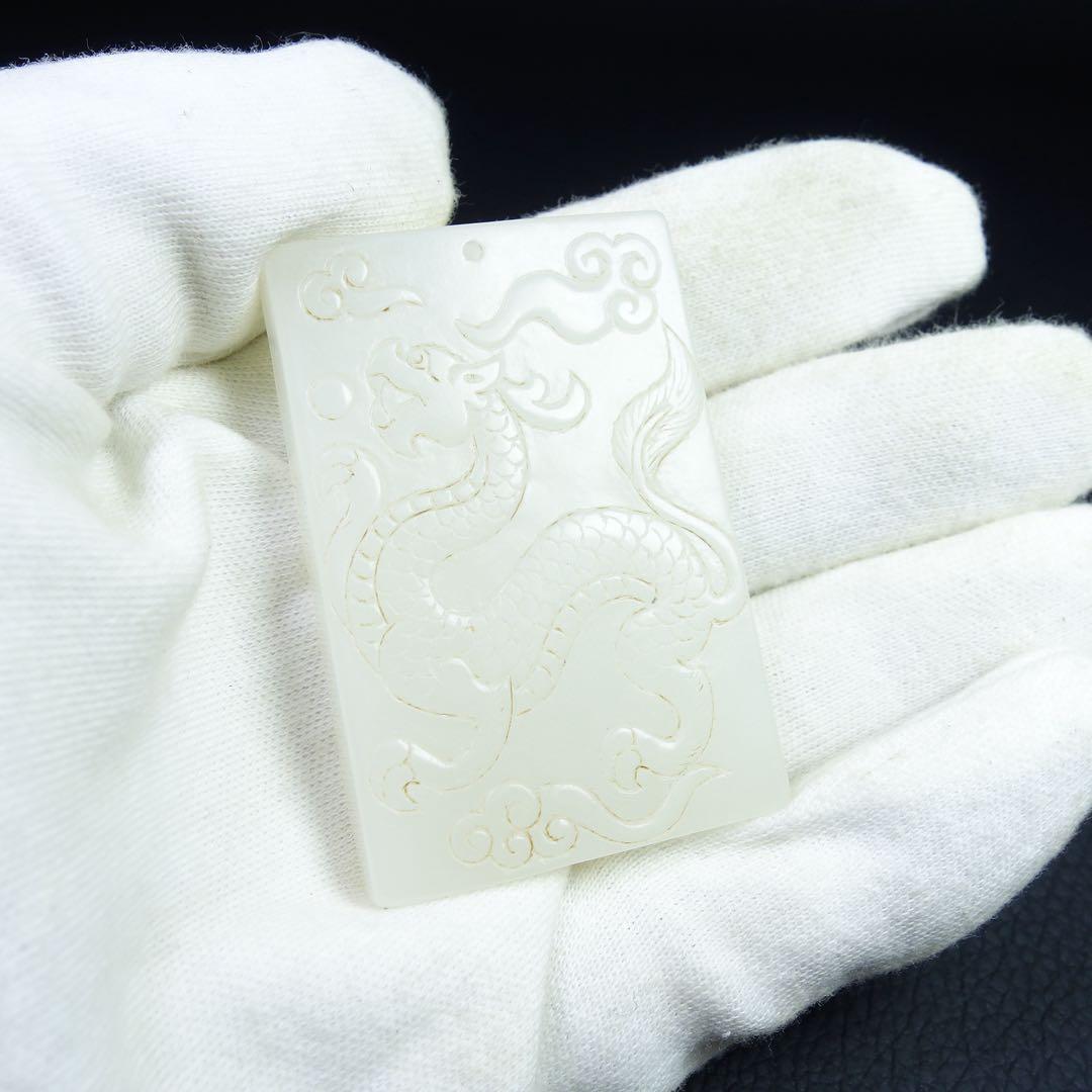 長方形 龍鳳 玉牌 天然石 清時代中国古美術 和田玉 アクセサリー 旧家蔵出し