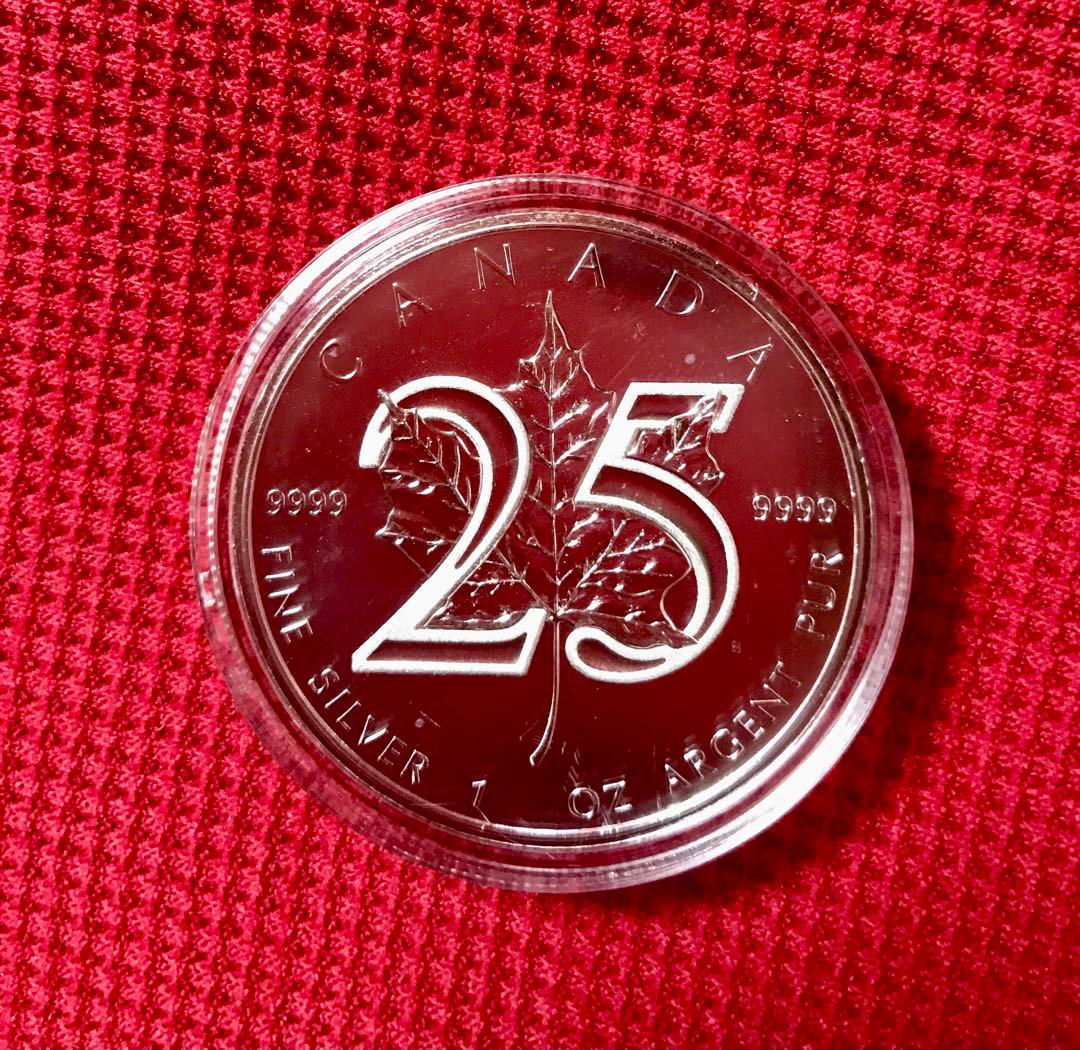 2013年　メイプルリーフ銀貨　25周年　1オンス　純銀