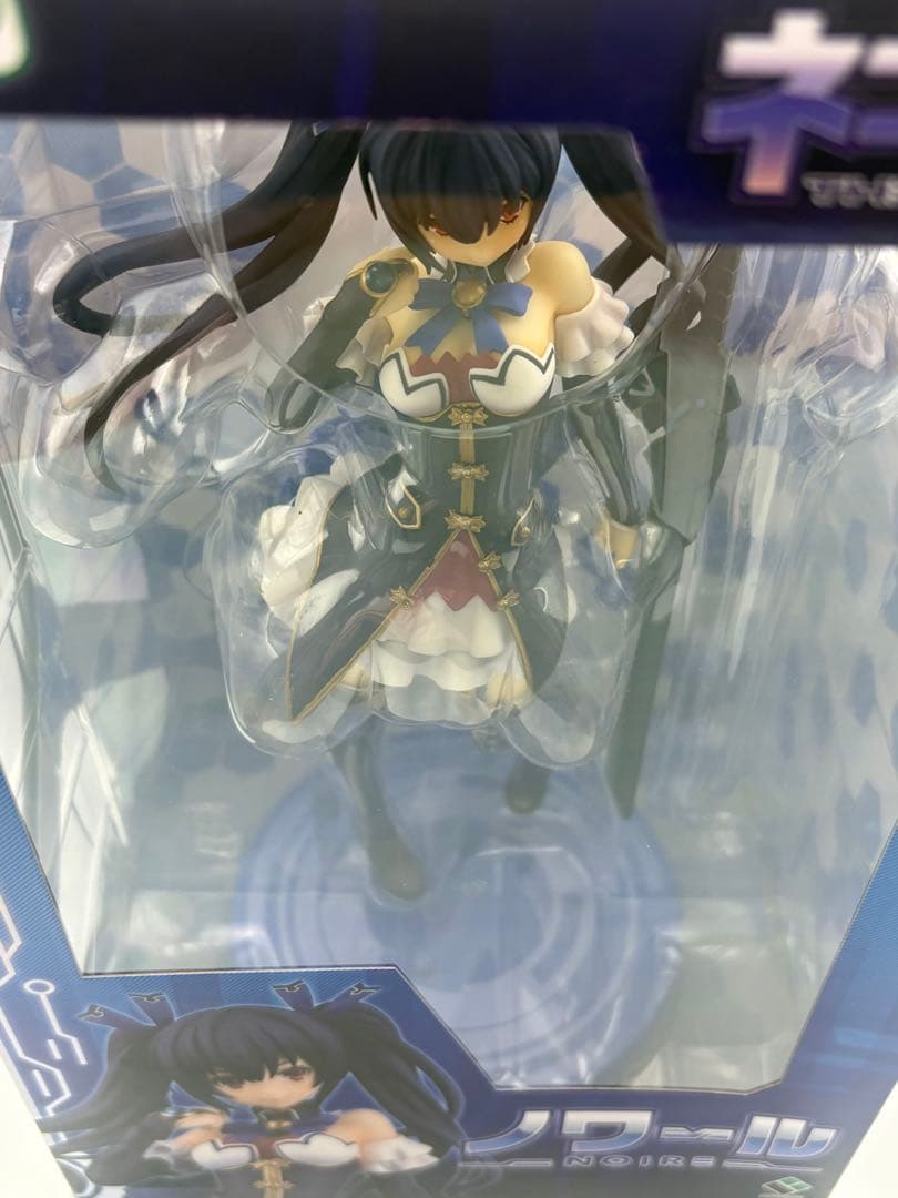 超次元ゲイム ネプテューヌノワール 1/8スケールフィギュア
