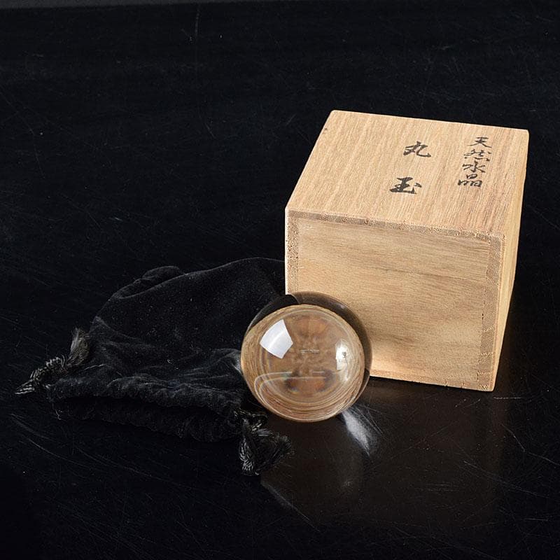 パワーストーン　天然水晶玉　丸玉　直径約4.1cm　共箱　V　R8565