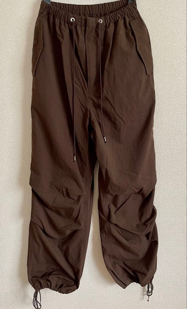 SHISHIKUI/ パラシュートD BROWN S