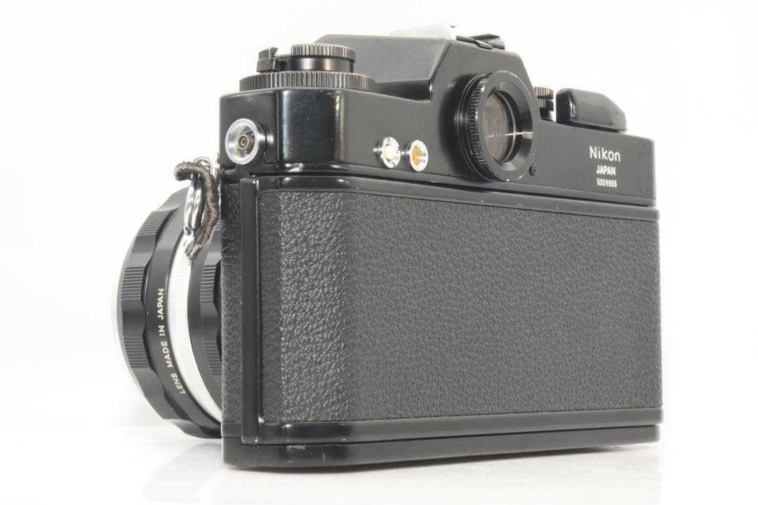 整備品 Nikomat EL + NIKKOR-H Auto 50mm f2