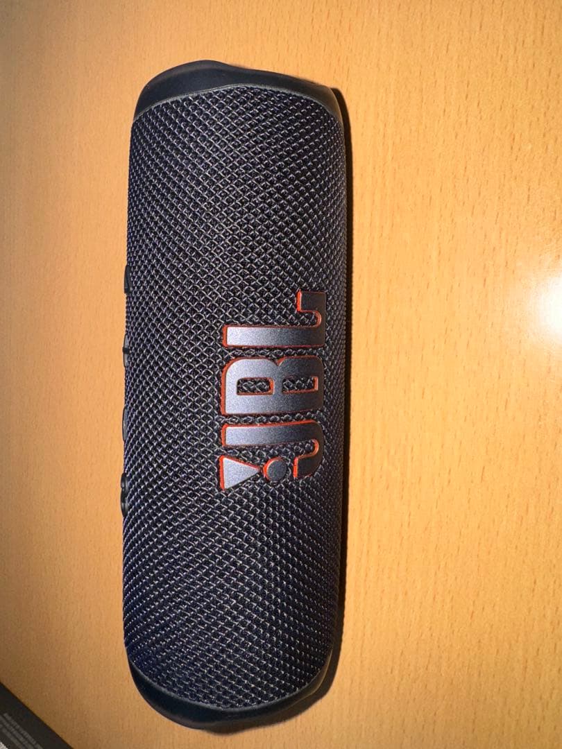 美品　JBL FLIP 6 Bluetoothスピーカー