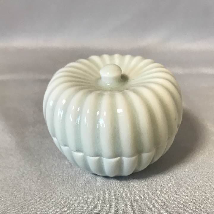 白磁