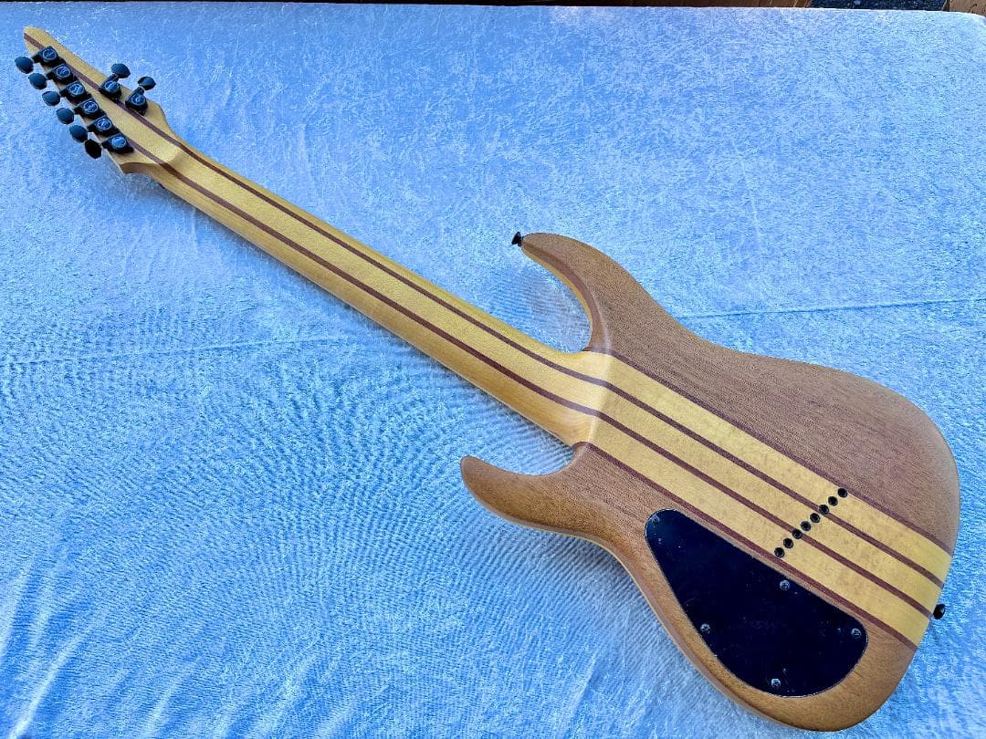 N34 gfc GNRF8-300 Satin NA BURL エレキギター