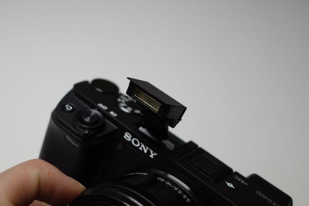 SONY α6400 ILCE-6400 パワーズームレンズキット　おまけ付き