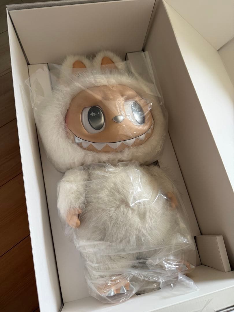 Labubu 大天使