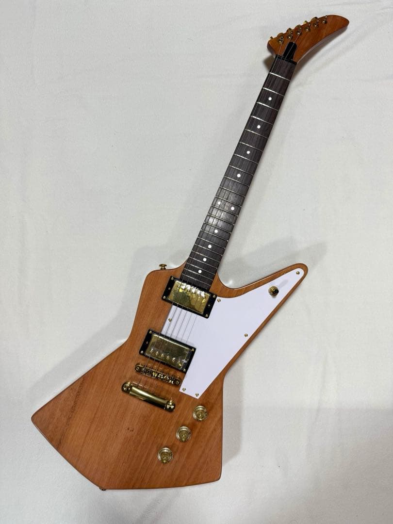 自作 変形ボディ　エレキギター EXPLORER TYPE NATURAL