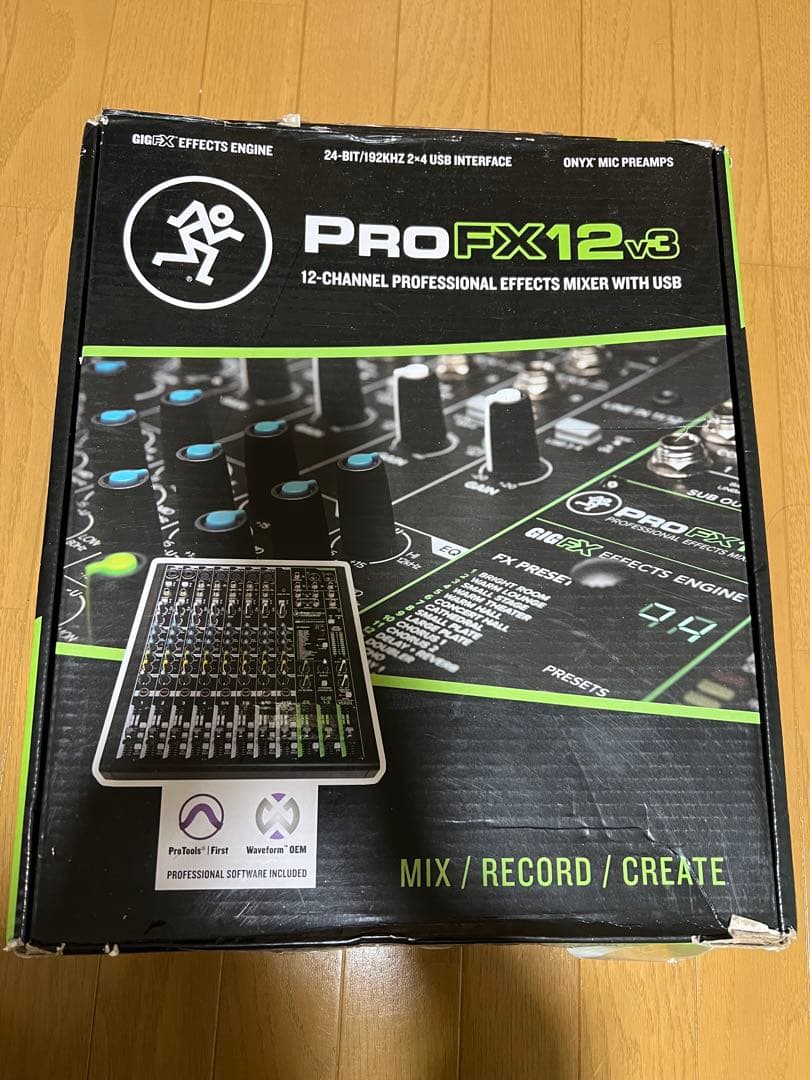 新春セール【ほぼ未使用】Mackie PROFX12v3 アナログミキサー