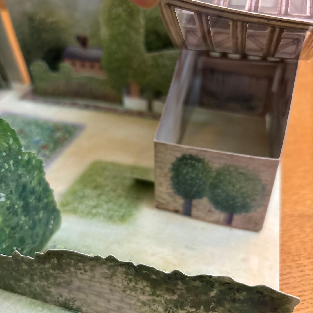 モネ 希少 ジヴェルニー 庭 立体 絵本 大きいMonet's Garden
