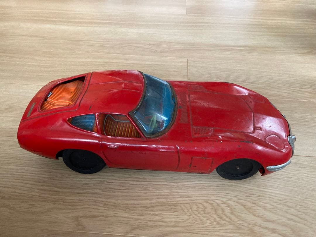 ブリキ　トヨタ2000GT ブリキ