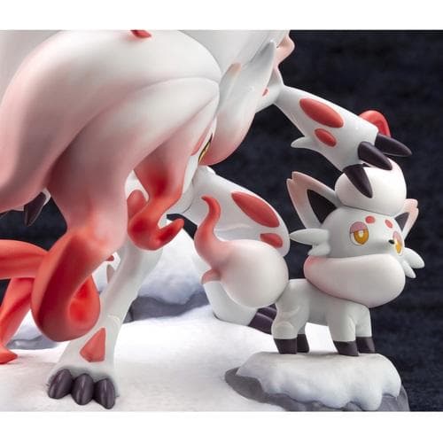 ❤新品・未開封❤ ヒスイゾロア＆ヒスイゾロアーク フィギュア ポケモンセンター