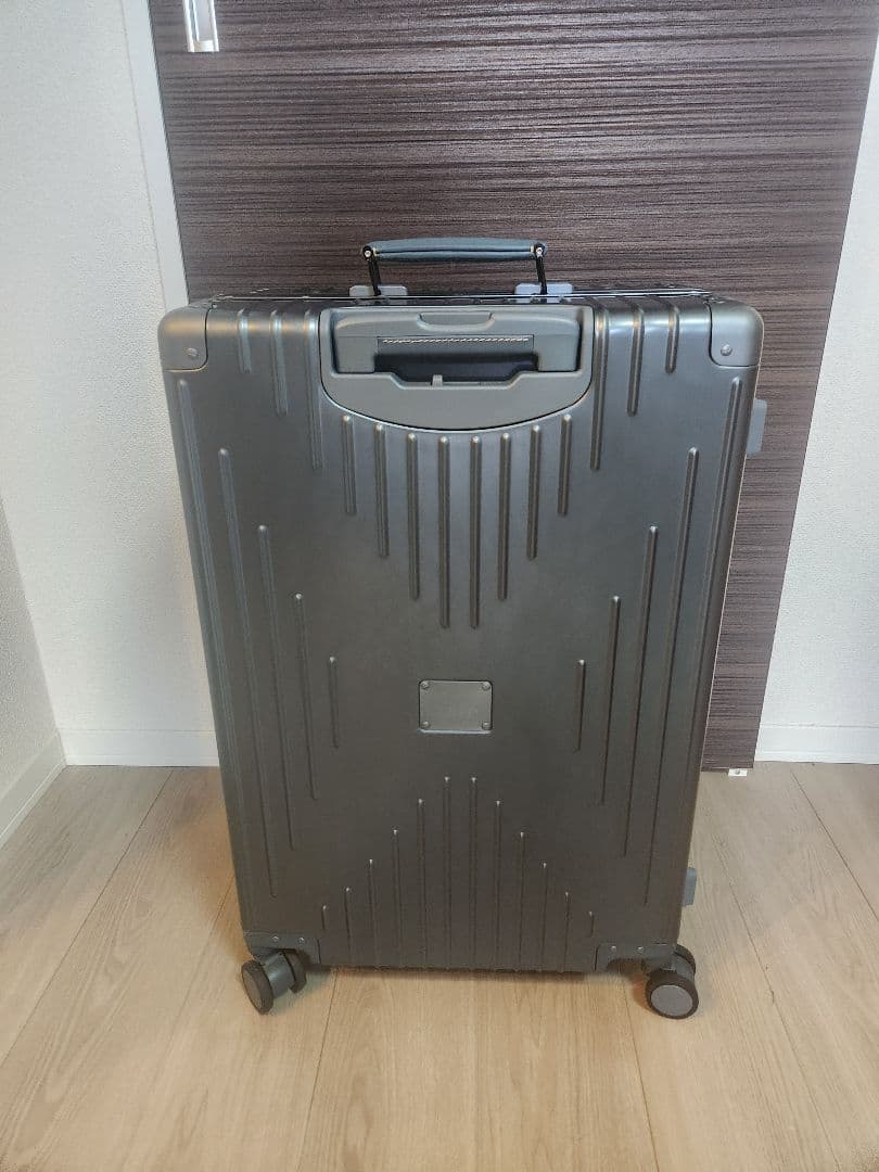【新品未使用】イノベーターキャリーケースSadona Sage Grey 70L