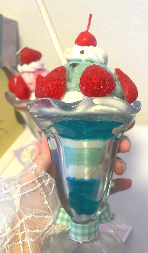 Cerise♡パフェ型キャンドル いちごパフェ&チョコミントパフェ、おまけ