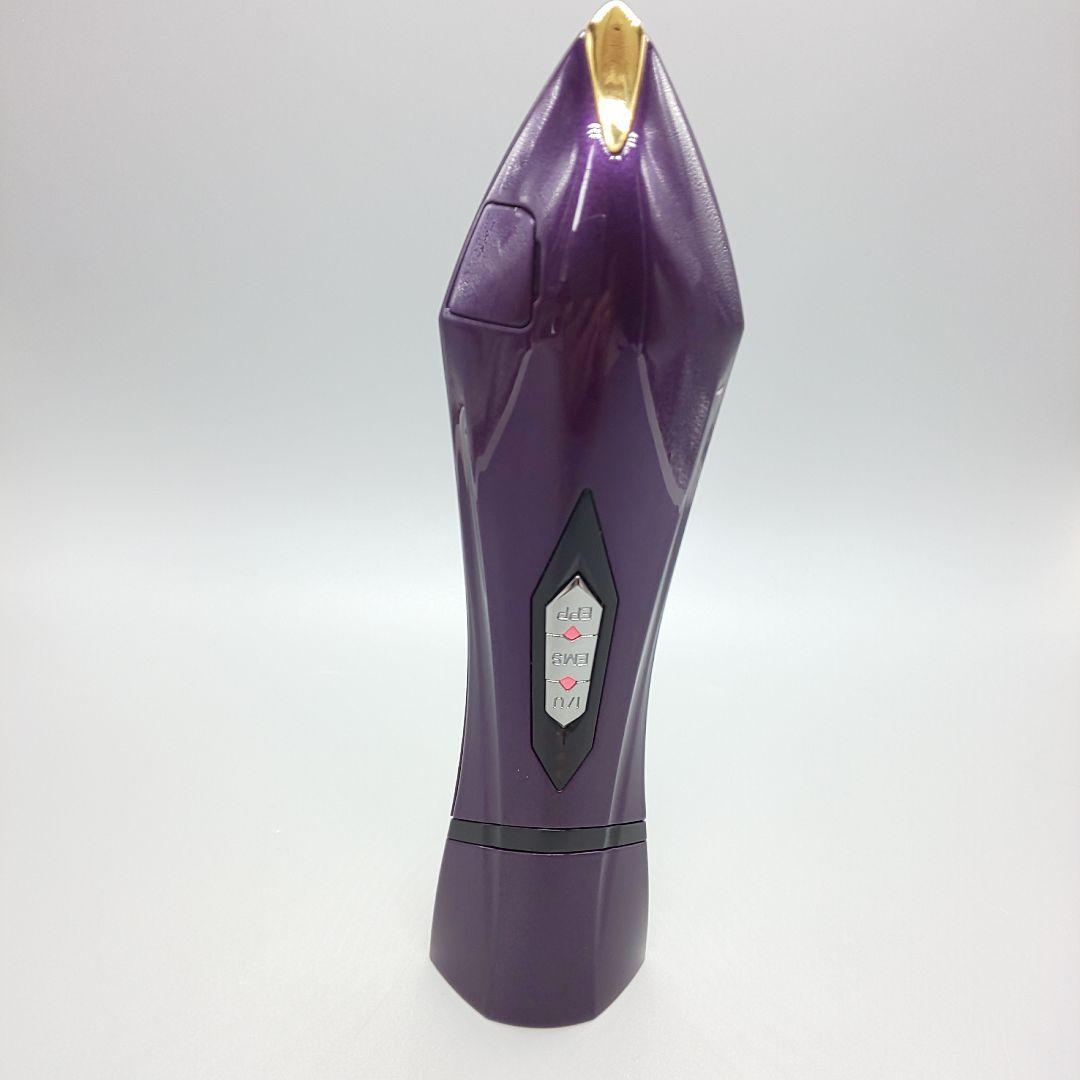 the Vzusa i CARE ザ メデューサ アイケア美顔器