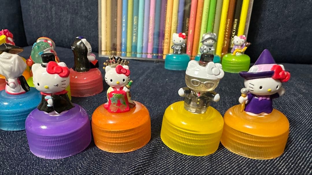 希少　レトロ　ハローキティ ペットボトルキャップ 27体セット 激レア