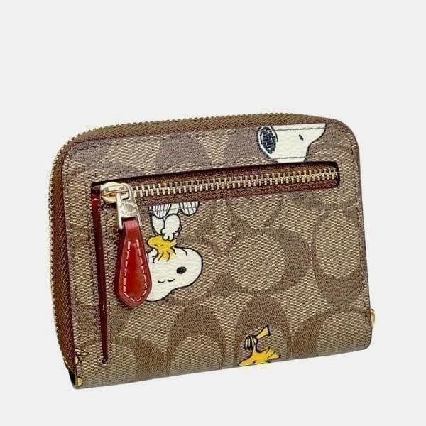 初売り　コーチ二折 財布 ★COACH★ スモール ジップアラウンドSNOOPY